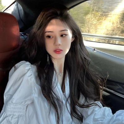 10号舱里的女人